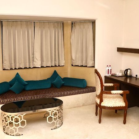 Tivoli Heritage Palace, Rewari Bakhapur Extérieur photo